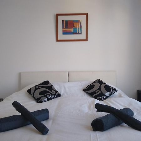 Room In Luxurious Penthouse Apartment Londyn Zewnętrze zdjęcie