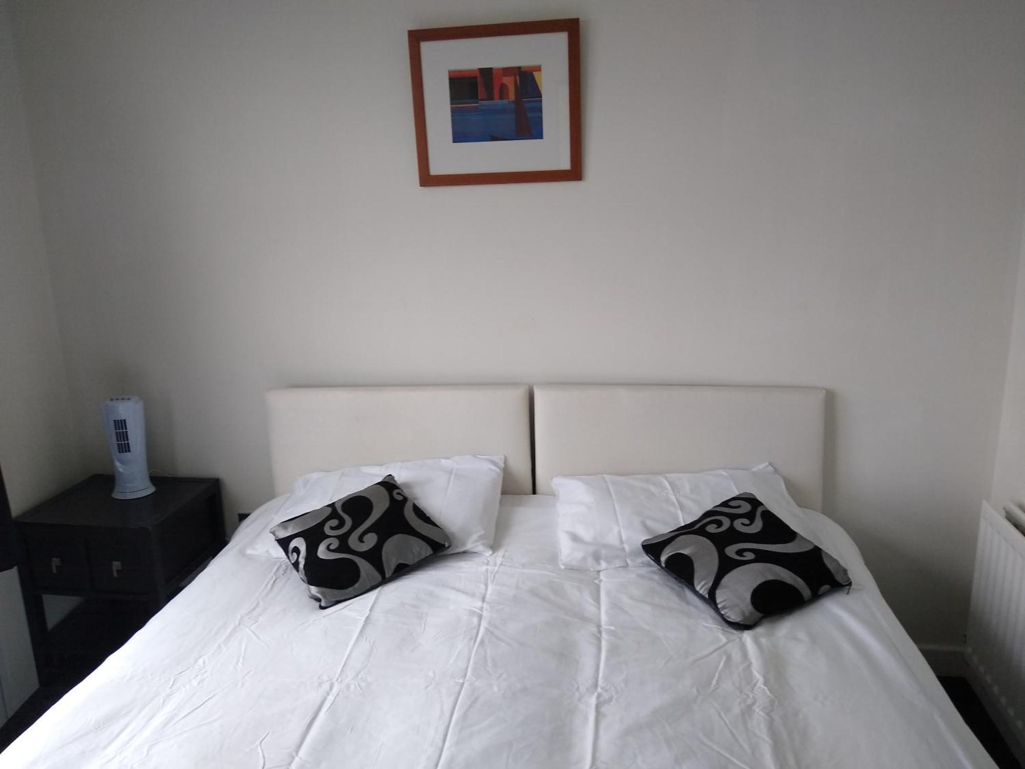Room In Luxurious Penthouse Apartment Londyn Zewnętrze zdjęcie
