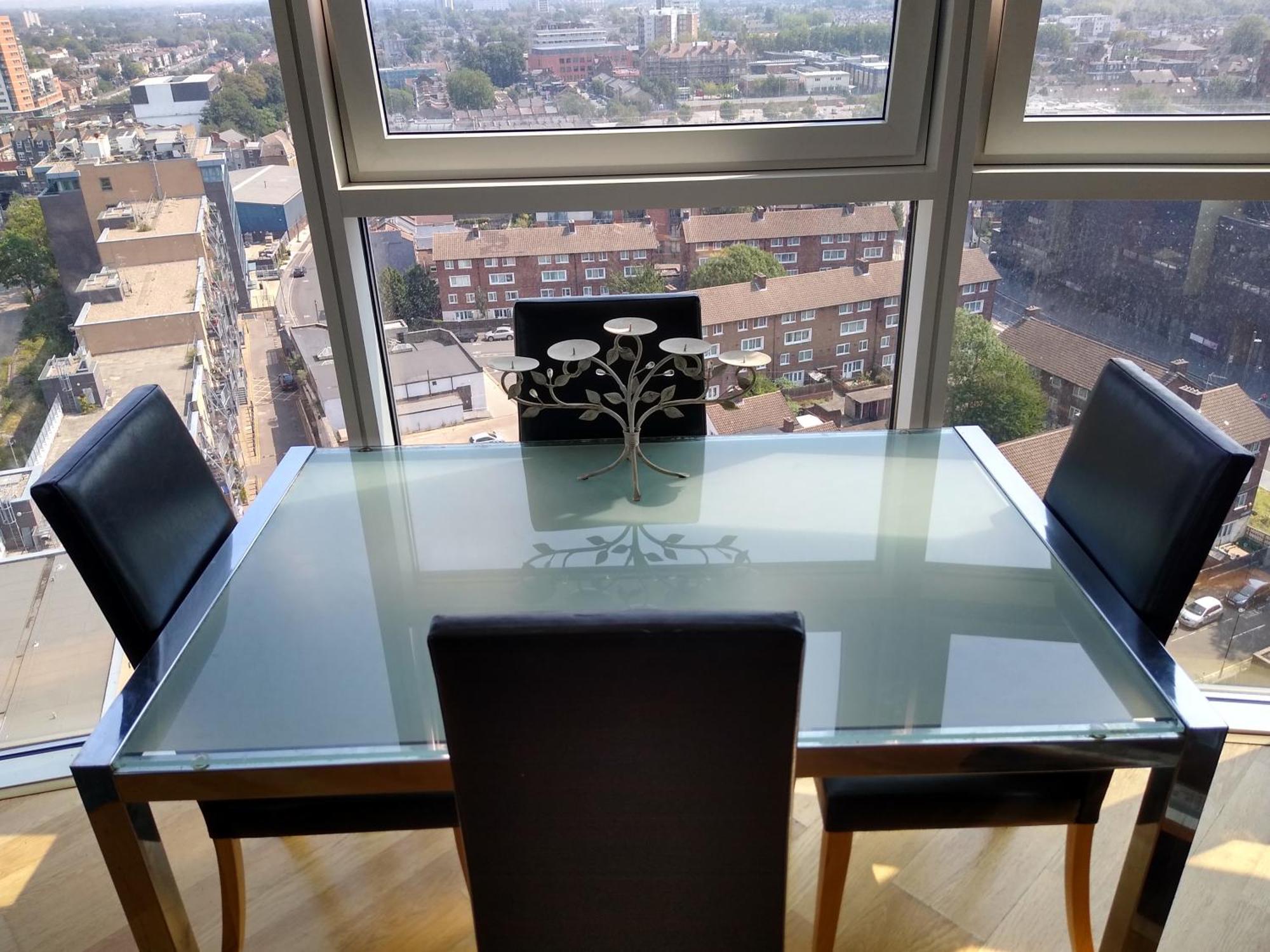 Room In Luxurious Penthouse Apartment Londyn Zewnętrze zdjęcie
